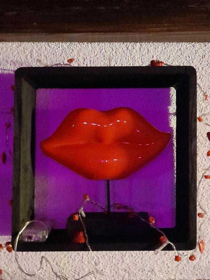Love Room Le Rouge Et Noir バール エクステリア 写真