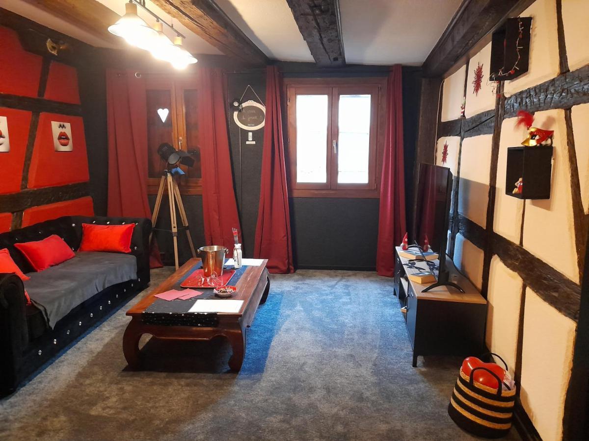 Love Room Le Rouge Et Noir バール エクステリア 写真