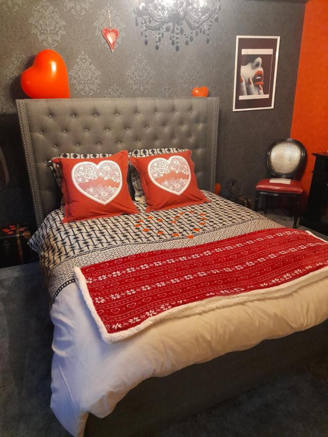 Love Room Le Rouge Et Noir バール エクステリア 写真