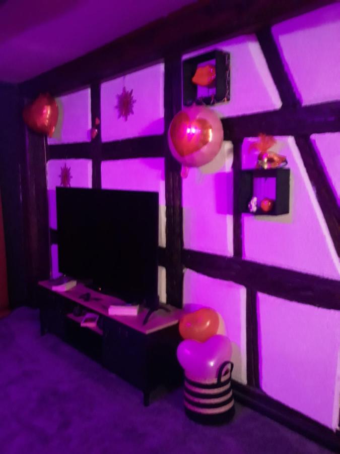 Love Room Le Rouge Et Noir バール エクステリア 写真