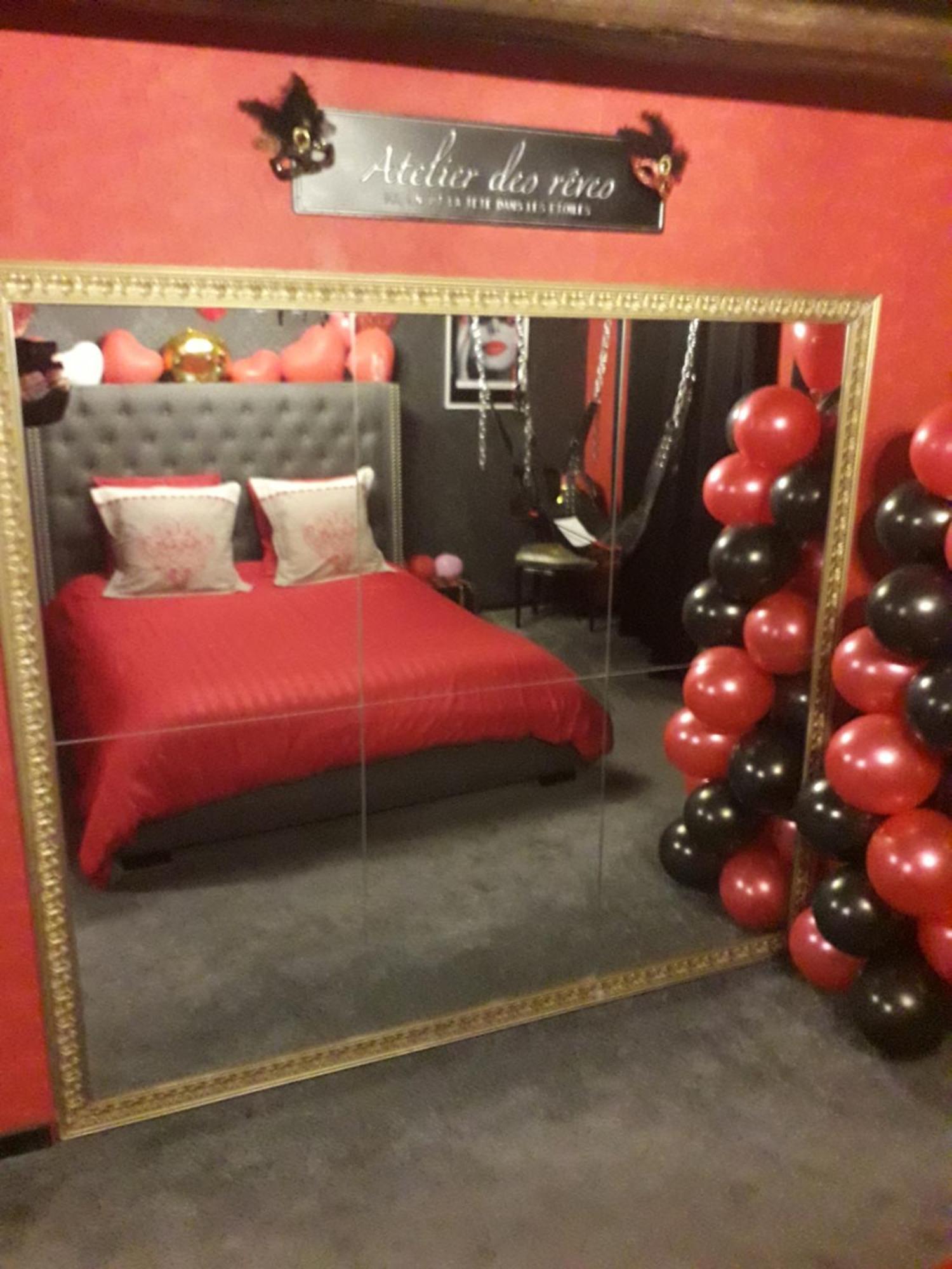 Love Room Le Rouge Et Noir バール エクステリア 写真